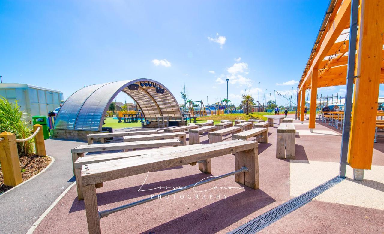 Sea 'N' Stars Platinum Plus Holiday Home With Views, Free Wifi And Netflix Camber Exterior foto