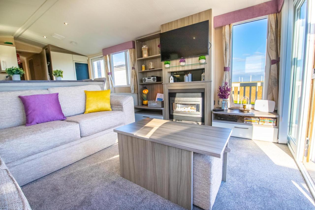 Sea 'N' Stars Platinum Plus Holiday Home With Views, Free Wifi And Netflix Camber Exterior foto
